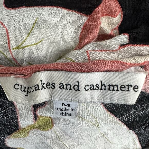 Cupcakes And Cashmere Womens Peplum Floral Tie Front Scoop Neck top Blouse M - Picture 3 of 5